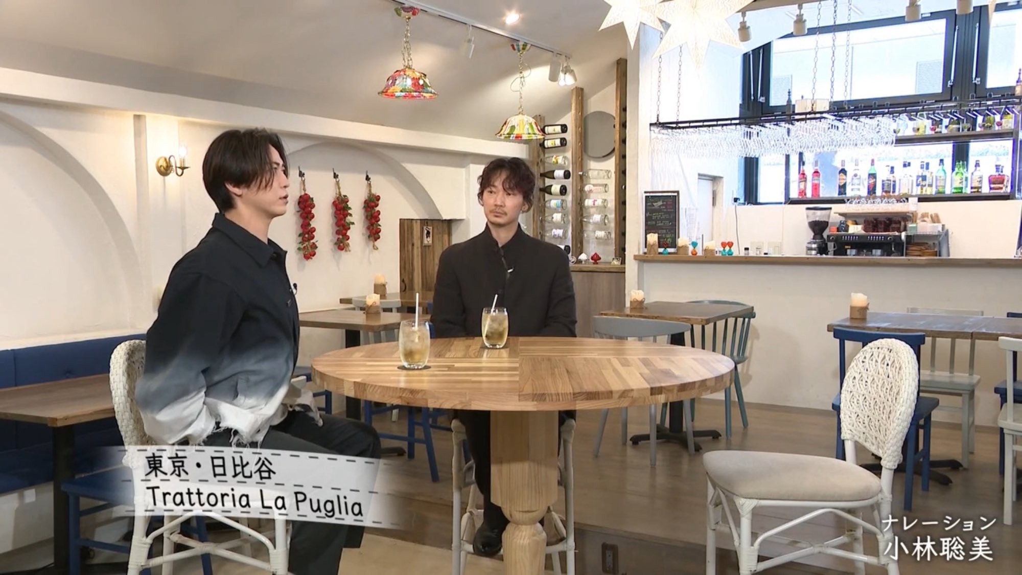 綾野剛さん、三池崇史監督、亀梨和也さんとの記念撮影